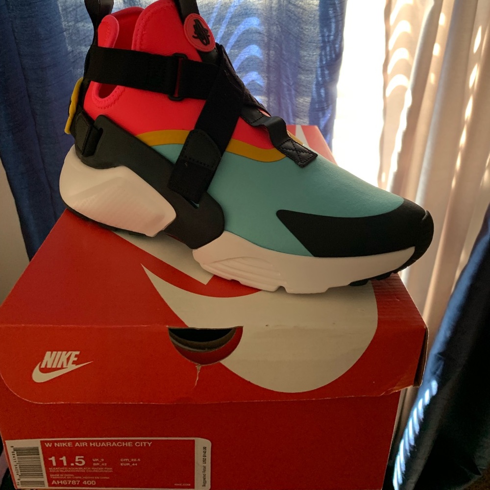 Nike